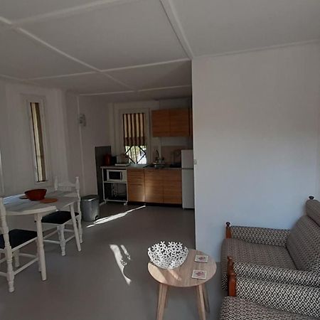 Motivi Cottage Святые Константин и Елена Экстерьер фото